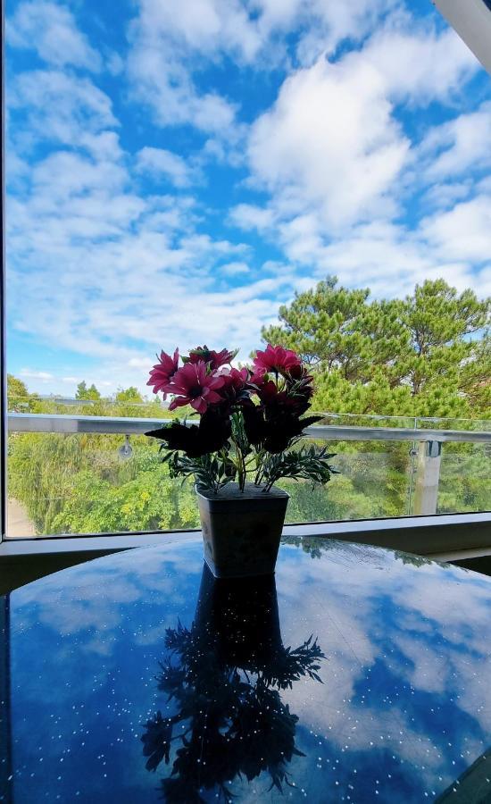 Bong Sen Hotel Dalat Bagian luar foto